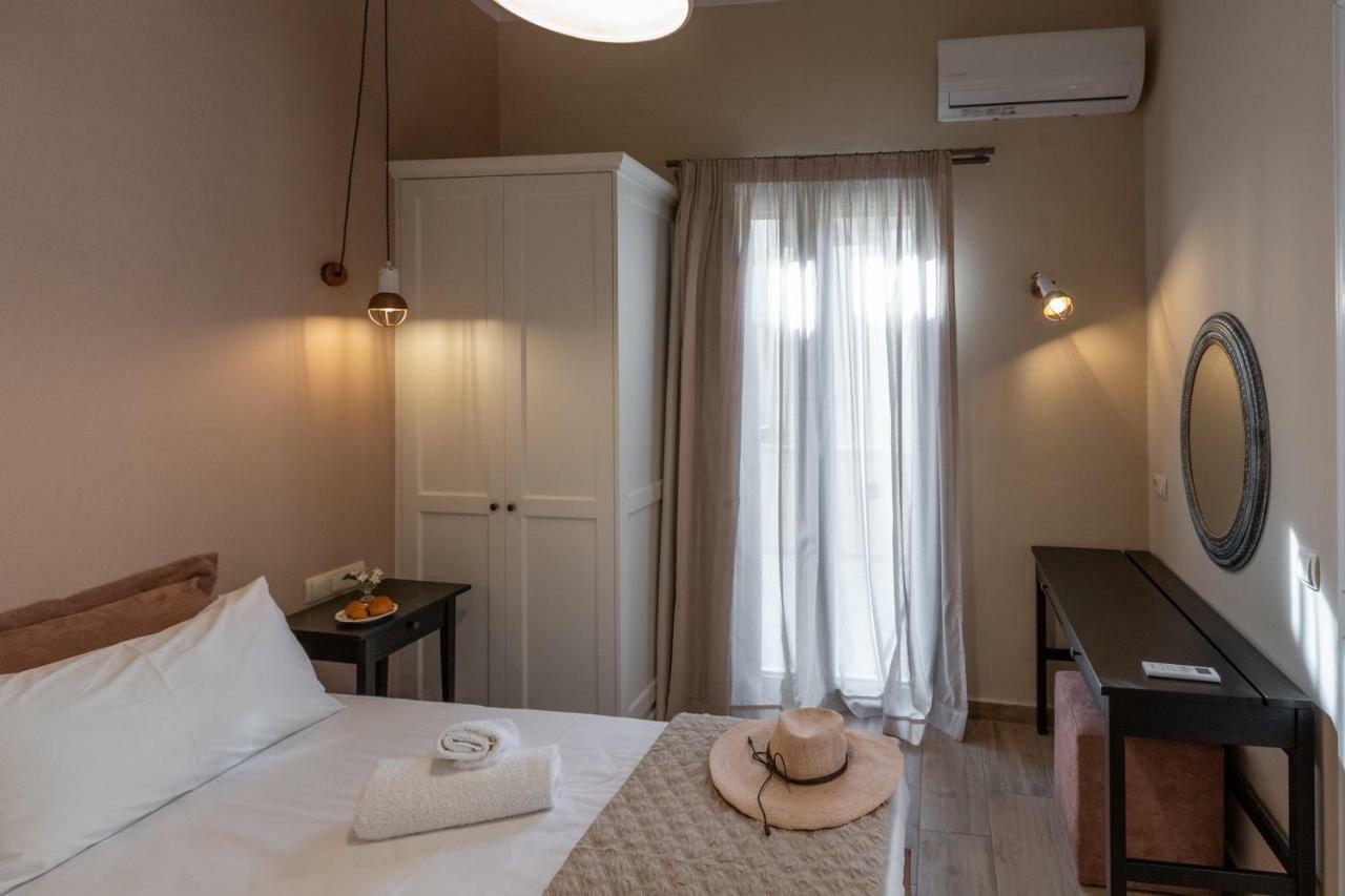 Aura Central Apartments อาร์กอสโตลี ภายนอก รูปภาพ