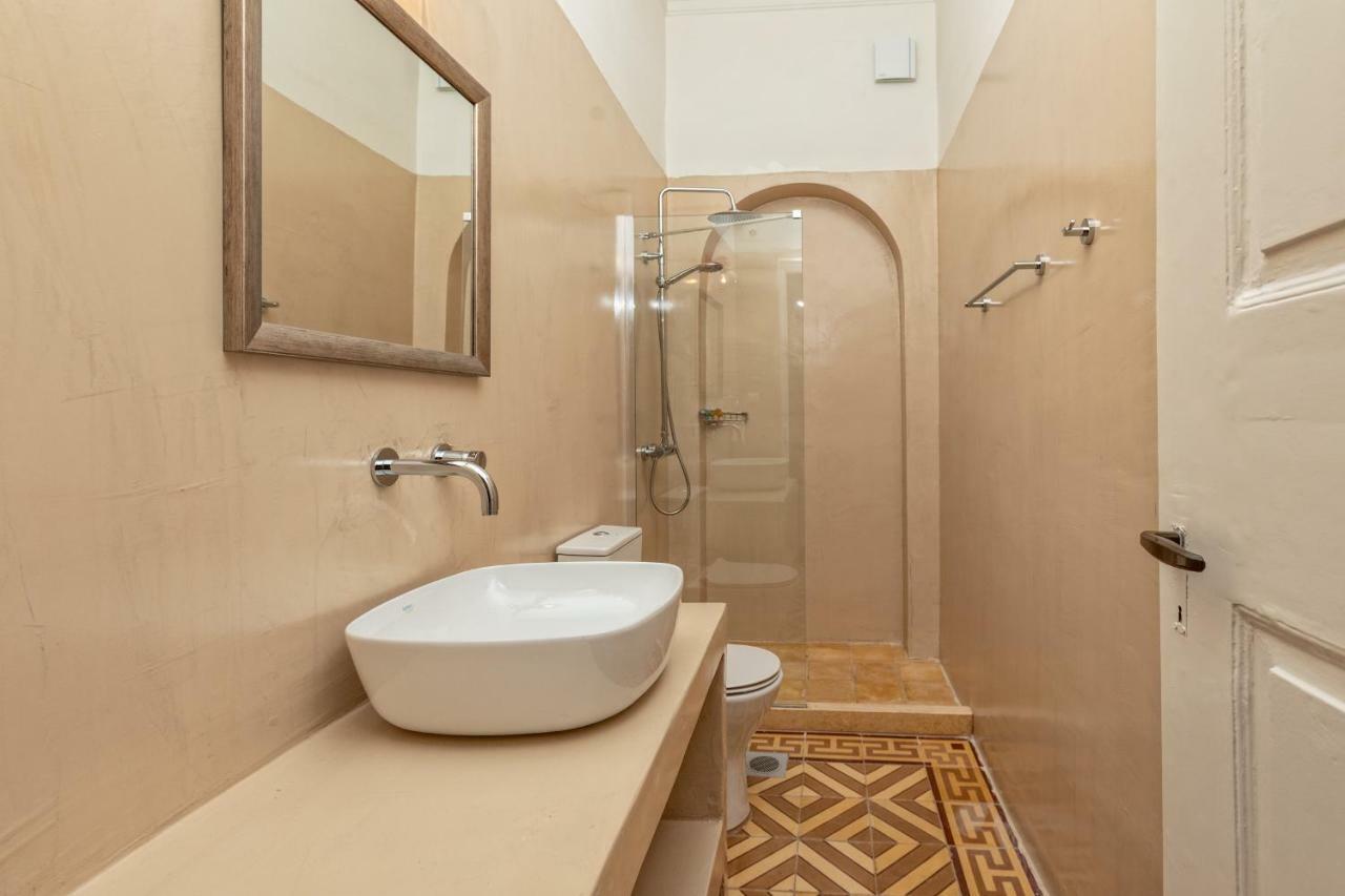 Aura Central Apartments อาร์กอสโตลี ภายนอก รูปภาพ