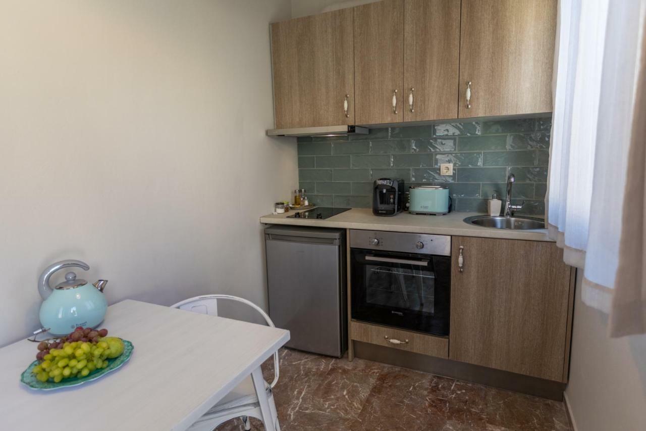 Aura Central Apartments อาร์กอสโตลี ภายนอก รูปภาพ